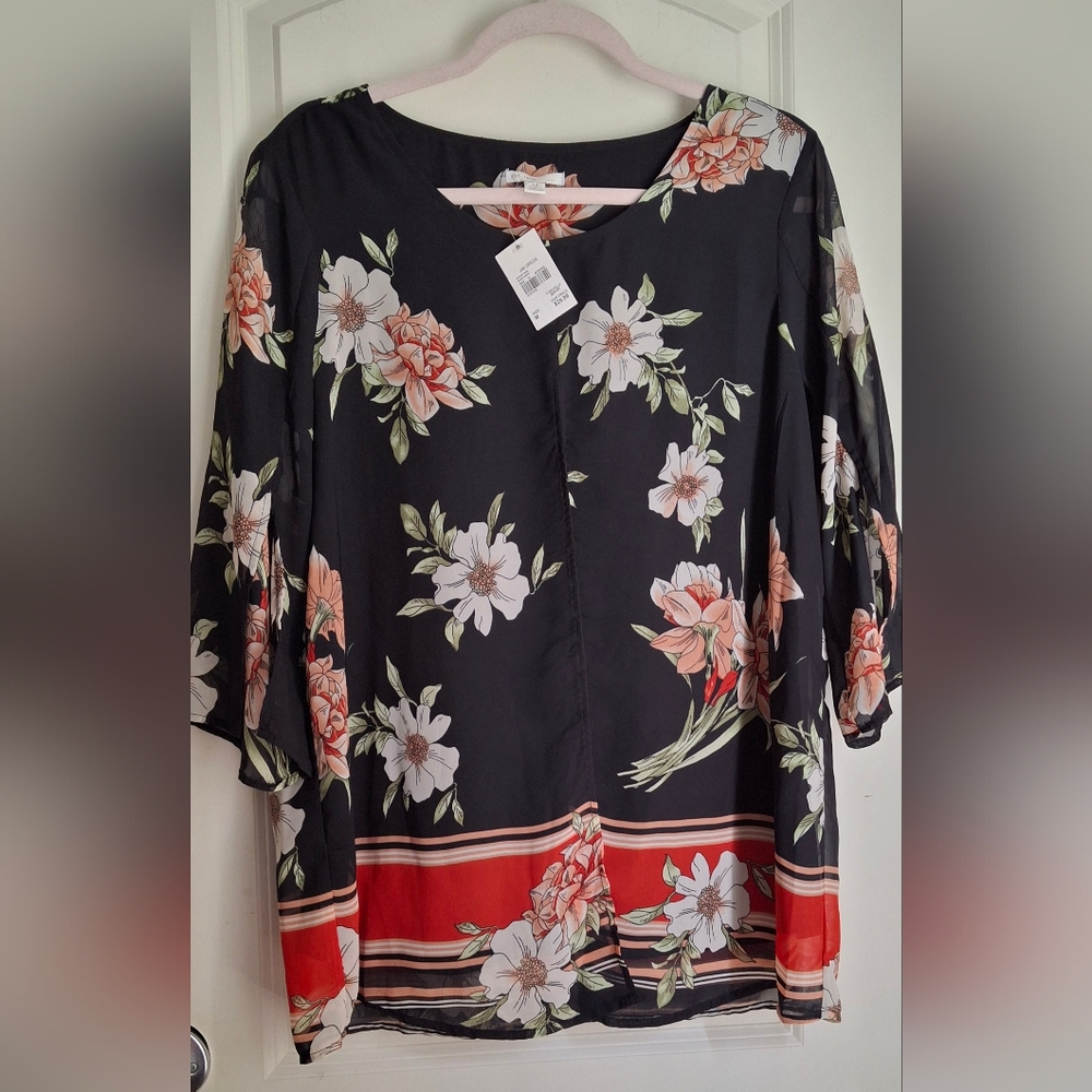 NWT Est.1946 flowy floral womens shirt size m lighweight boho‎ romantic baggy